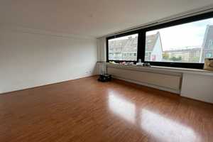 *City Apartment+sep. Küchenbereich*Münsterstraße*gleich an der FH.Derendorf* – Münsterstraße 125, 40476 Düsseldorf – Vorschaubild 1