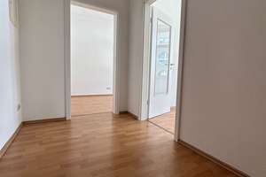 ** charmante 2-Raum-Whg mit Wannenbad ** – Reineckerstraße 52, 9126 Gablenz, Chemnitz – Vorschaubild 7