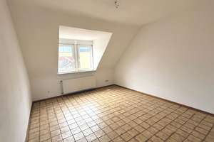 FREI! 2-Zimmer-Maisonettewohnung mit ausgebautem Dachstudio in der Südweststadt – Die vollständige Adresse der Immobilie erhältst du vom Anbieter., 76135 Südweststadt, Karlsruhe – Vorschaubild 2