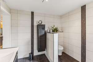 Modernisierte 4 ZKB mit EBK, Balkon & Garage in zentraler Lage am Rosterberg – Die vollständige Adresse der Immobilie erhältst du vom Anbieter., 57074 Siegen, Siegen – Vorschaubild 18