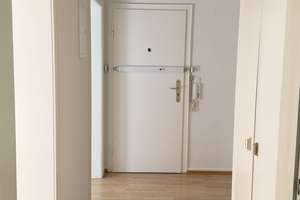 Frisch renoviert -2-Zimmer (56,47 m²) mit Aquariusblick, EBK & Stellplatz in Mülheim-Styrum! – Moritzstraße 93, 45476 Styrum, Mülheim an der Ruhr – Vorschaubild 3