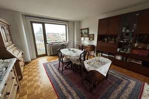 Großzügige 2-Zimmer-Wohnung mit umlaufenden Balkon, Terrasse  und  modernisiertem Bad – Die vollständige Adresse der Immobilie erhältst du vom Anbieter., 41061 Eicken, Mönchengladbach – Vorschaubild 3