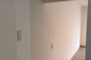 Renovierte 1-Zimmer-Wohnung mit Balkon und EBK in Bretzenheim – Die vollständige Adresse der Immobilie erhältst du vom Anbieter., 55118 Oberstadt, Mainz – Vorschaubild 4