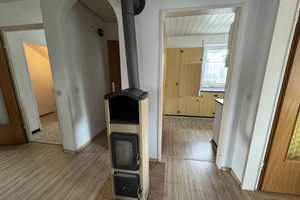 Wohnhaus mit vielen Zimmer und kleinem Grundstück zum Modernisieren in Laupheim-Untersulmetingen – Biberach (Kreis) – Vorschaubild 11