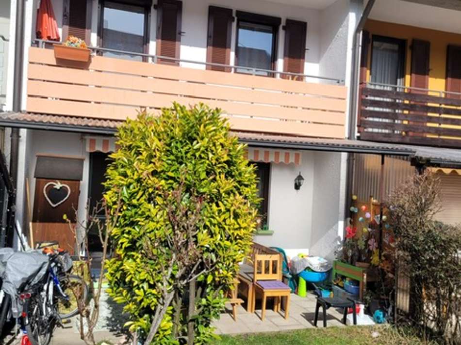 Ansicht Garten und Terrasse