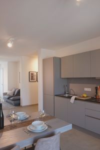 Traum Wohnung -  77 m² komplett möbliert- befristetes Wohnen