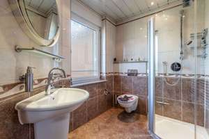 Modernes Einfamilienhaus mit Sauna, Kaminofen und Garten in Kästorf! Meine Immobilie=Mein Partner! – Die vollständige Adresse der Immobilie erhältst du vom Anbieter., 38448 Kästorf, Wolfsburg – Vorschaubild 14