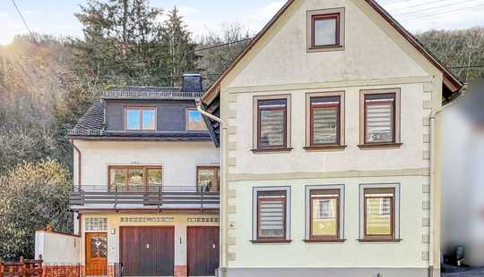 Bild von Zwei verbundene Wohnhäuser in idyllischer Lage in Manubach 