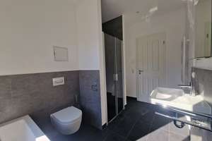 Gemütliche 2-Zimmer-Wohnung mit Balkon und idyllischem Blick ins Grüne! – Helmstedter Str. 38, 39112 Sudenburg, Magdeburg – Vorschaubild 4