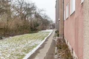 HOMESK - Bezugsfreie, kernsanierte 3-Zimmer-Wohnung mit Südwest-Balkon, 2 Bädern & Wohnküche – Eisackstraße 34, 10827 Schöneberg, Berlin – Vorschaubild 49