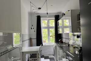 Hochwertige möblierte Altbauwohnung in Berlin Friedenau befristet