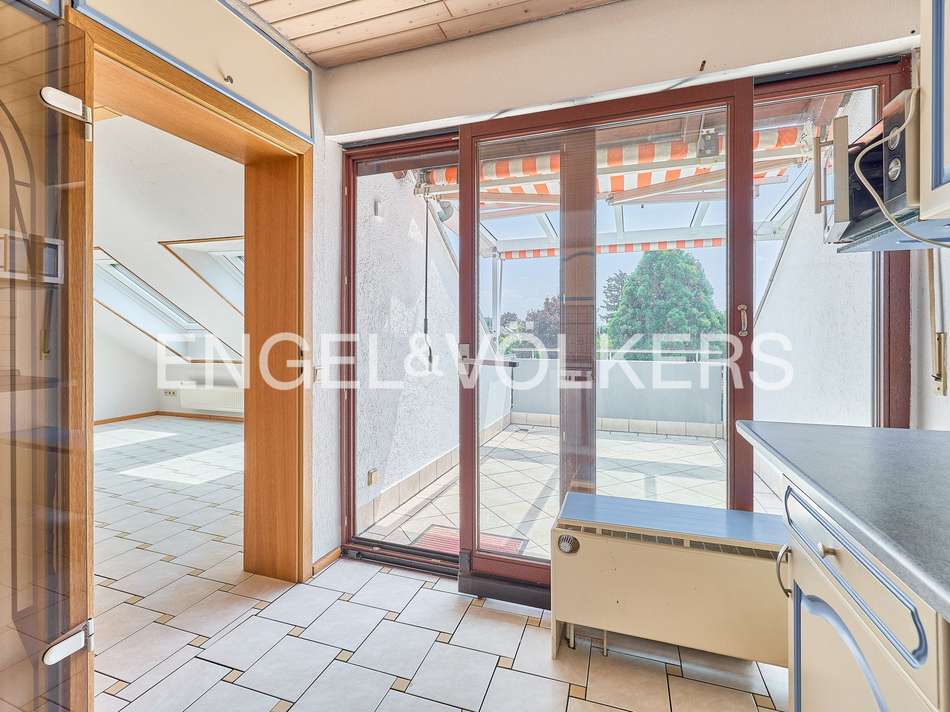 Zugang zur Dachterrasse von...