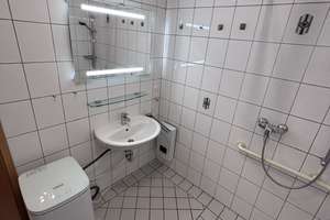 2‑Zimmer Wohnung direkt gegenüber der Universität ab 01.07. - Perfekt für Studenten – Warburger Straße 99, 33098 Kernstadt, Paderborn – Vorschaubild 9