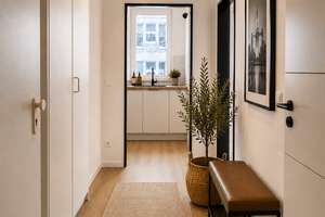 Bezugsfrei | Stilvolle 2-Zimmer-Wohnung mit Balkon in gepflegtem Baujahr 2004 – 40227 Oberbilk, Düsseldorf – Vorschaubild 2