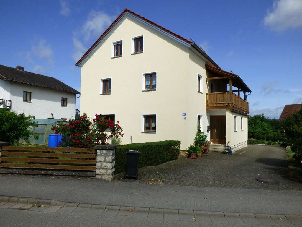 Immobilie in Pollenfeld - Ruhig gelegenes, gepflegtes EFH mit viel Platz und guter Lage - Bild 0