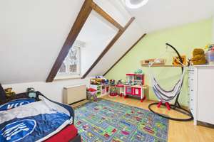 Charmantes Reihenhaus mit Garten und Garage in ruhiger Lage! – Die vollständige Adresse der Immobilie erhältst du vom Anbieter., 76228 Grünwettersbach, Karlsruhe – Vorschaubild 16