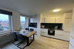Sehr schöne Wohnung nach Sanierung: Schicke 2-Zimmer-Wohnung im 2. OG in Krefeld