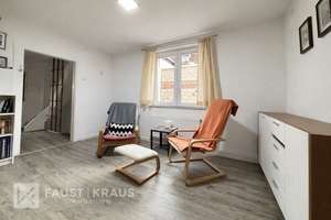 Sorgfältig modernisiertes Einfamilienhaus in zentraler Lage mit Garage und Scheune – Die vollständige Adresse der Immobilie erhältst du vom Anbieter., 63768 Hösbach – Vorschaubild 8