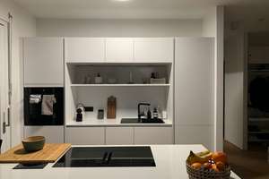 Neuwertige 3-Zi-Wohnung mit großem Balkon, EBK und Stellplatz – Augustastraße 12, 65189 Südost, Wiesbaden – Vorschaubild 6