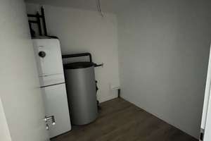 Sarstedt: Modernes 6-Zimmer Reihenhaus mit Terrasse und Garten – Marie-Juchacz-Weg 1a, 31157 Sarstedt – Vorschaubild 11