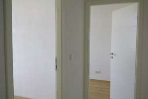 Sonnige, familienfreundliche 4 Raum Wohnung mit EBK und großem Garten, ruhig und zentrumsnah – Turnstraße 5, 9126 Bernsdorf, Chemnitz – Vorschaubild 8