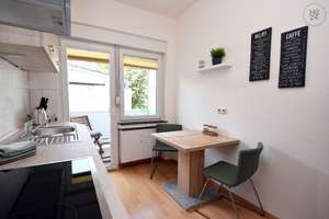Kleine möblierte Wohnoase mit Balkon und Internet im Rathenauviertel – Die vollständige Adresse der Immobilie erhältst du vom Anbieter., 50674 Neustadt/Süd, Köln – Vorschaubild 1