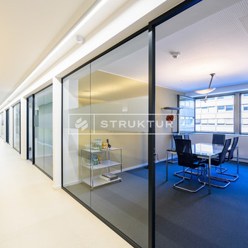 Helle & hochwertig ausgestattete Büroflächen | Dachterrasse | 2. OG