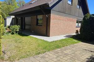 Hauptstadtmakler-Bezugsfreies Traumhaus mit großem Gästehaus in Top-Lage