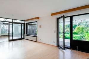 Großzügiges Einfamilienhaus mit Atelierwohnung und Südwestgarten in schöner Wohnlage von Neubrück – Die vollständige Adresse der Immobilie erhältst du vom Anbieter., 51109 Neubrück, Köln – Vorschaubild 3