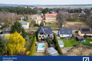 Zuhause für Generationen, mit Pool & viel Raum zum Leben! – Potsdam-Mittelmark (Kreis) – Vorschaubild 1