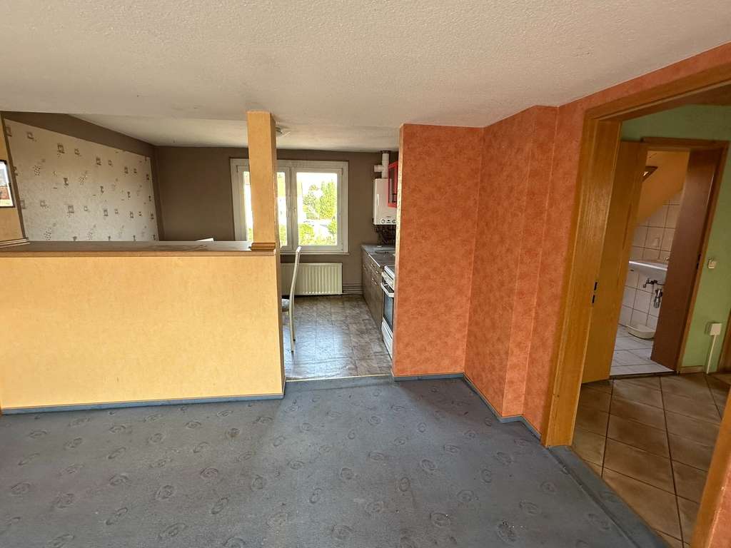 Immobilie in Lübz - Charmante 2-Zimmer-Dachgeschosswohnung in Lübz – Kapitalanlage oder Eigenheim - Bild 0