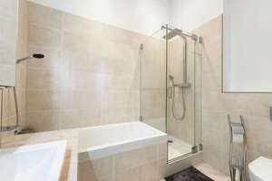 2 Zimmer | ca. 71 m² | Westbalkon | En-Suite-Bad | hochwertig möbliert | B-Charlottenburg – Die vollständige Adresse der Immobilie erhältst du vom Anbieter., 14059 Charlottenburg, Berlin – Vorschaubild 12