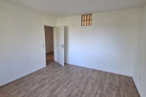 Erstbezug nach umfangreicher Sanierung: 2-Zi-Wohnung mit Balkon im 5. OG in Augsburg Innenstadt – Gebrüder-Münch-Straße 8, 86153 Jakobervorstadt-Nord, Augsburg – Vorschaubild 10