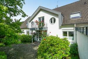 Gepflegtes Landhaus mit traumhaftem Garten in ruhiger Bestlage – Die vollständige Adresse der Immobilie erhältst du vom Anbieter., 40883 Hösel, Ratingen – Vorschaubild 2