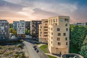 ERSTBEZUG | STILVOLLE & GROßZÜGIGE 117 m² Eigentumswohnung im 5. OG mit Loggia im Pelikan-Viertel – Klopstockstraße 52, 30177 List, Hannover – Vorschaubild 4
