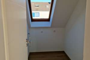 Hochwertig renovierte 5-Zimmer-Wohnung mit außergewöhnlichem Wohnbereich – Roermonder Straße 597, 52072 Richterich, Aachen – Vorschaubild 12