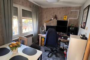 Charmante Dachgeschosswohnung · 83,6 m² · 4 Zimmer · Duisburg – Die vollständige Adresse der Immobilie erhältst du vom Anbieter., 47138 Obermeiderich, Duisburg – Vorschaubild 2