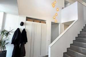 „Modernes Einfamilienhaus mit Einliegerwohnung, Galerie & Doppelgarage in ruhiger Sackgassenlage“ – Die vollständige Adresse der Immobilie erhältst du vom Anbieter., 89346 Bibertal – Vorschaubild 14