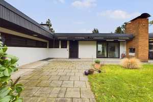 Architektonisches Juwel mit Artrium und großem Garten in Bestlage – Rheinisch-Bergischer Kreis – Vorschaubild 2