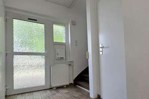 *CHARMANTES REIHENECKHAUS IN EINER SACKGASSE GELEGEN! Essen-Kray* – Die vollständige Adresse der Immobilie erhältst du vom Anbieter., 45307 Kray, Essen – Vorschaubild 11