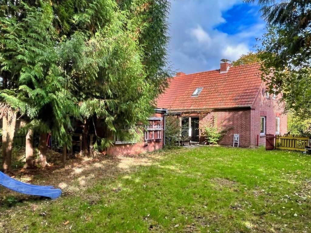 Immobilie in Aurich - Idyllisches Zuhause mit Potenzial in ruhiger Lage von Aurich-Extum! - Bild 3