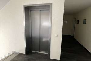 Zentrale und barrierefreie Wohnung mit Balkon im 1.OG | Baujahr 2014 | Fernwärme | Stellplatz – Christoph-Schlingensief Straße 12, 46045 Altstadt-Mitte, Oberhausen – Vorschaubild 11