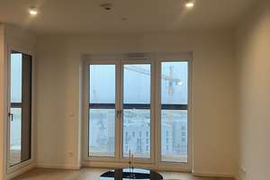 Möblierte 2-Zimmer-Wohnung im ROOTS mit Wasser- & Elbphilharmonie-Blick – Lucy-Borchardt-Straße 4, 20457 HafenCity, Hamburg – Vorschaubild 4