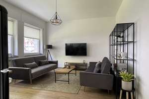 Möblierte 2-Zimmer-Wohnung mit Einbauküche in Köln Südstadt