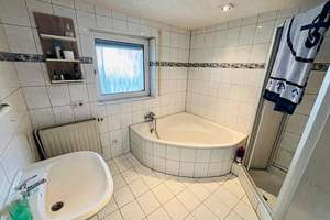 Teilrenoviertes Einfamilienhaus mit Scheune in Horb-Betra – Die vollständige Adresse der Immobilie erhältst du vom Anbieter., 72160 Horb am Neckar – Vorschaubild 10