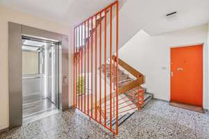 3 Zimmer, Garage, Lift, Loggia, Keller, ruhig, Süd-Lage, Zehlendorf, Küche und Bad mit Fenster – Die vollständige Adresse der Immobilie erhältst du vom Anbieter., 14169 Zehlendorf, Berlin – Vorschaubild 5