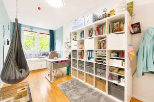 Ruhige Innenhoflage trifft Winterhuder Lebensqualität – 4 Zimmer mit Süd-Balkon – am Stadtpark – Himmelstraße 17B, 22299 Winterhude, Hamburg – Vorschaubild 10