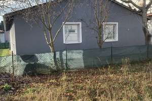 Zwei Einfamilienhäuser mit viel Platz im Zentrum von 84085 Langquaid  – Die vollständige Adresse der Immobilie erhältst du vom Anbieter., 84085 Langquaid – Vorschaubild 13