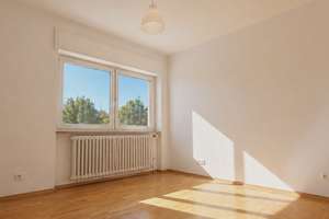 Zweifamilienhaus zwischen dem Ostpark und Parlamentsplatz - Frankfurt am Main - Ostend/Bornheim – 60385 Ostend, Frankfurt am Main – Vorschaubild 11