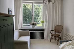 Bezugsfrei!!
Familien-Einfamilienhaus mit Traumgarten – sonnige Top-Lage am Ippendorfer Sonnenhang! – Die vollständige Adresse der Immobilie erhältst du vom Anbieter., 53127 Ippendorf, Bonn – Vorschaubild 30